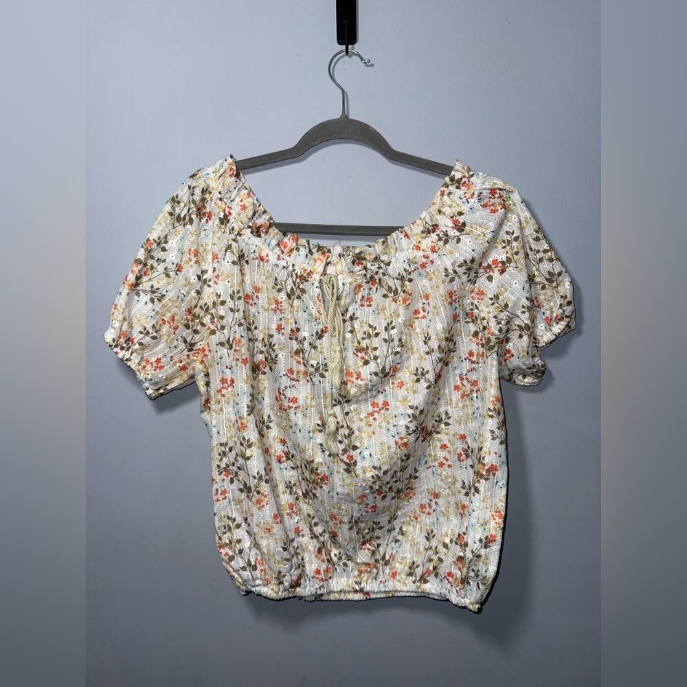 Solitaire anthropologie Floral Boho Eyelet Cinch Hem Top Size Large EUC
